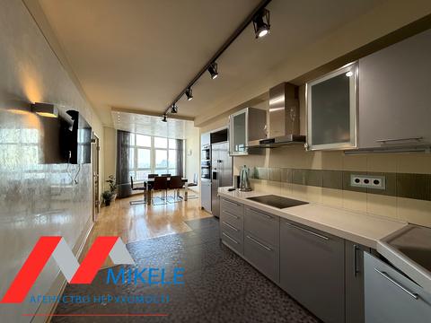 квартира за адресою Панаса Мирного вул., 28-А