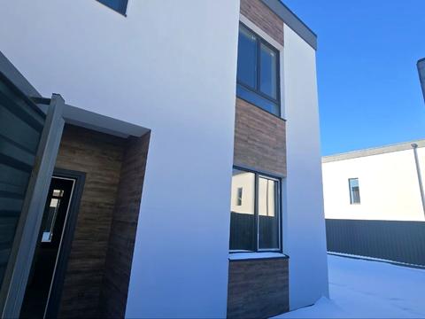 будинок за адресою Михайла Булгакова вул.