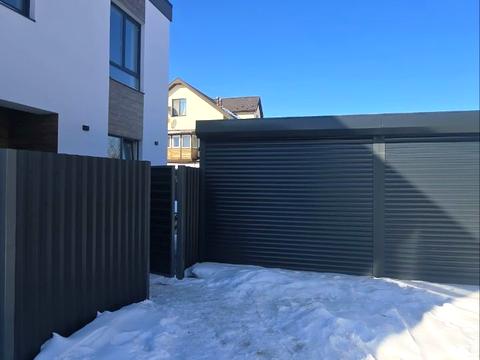 будинок за адресою Михайла Булгакова вул.