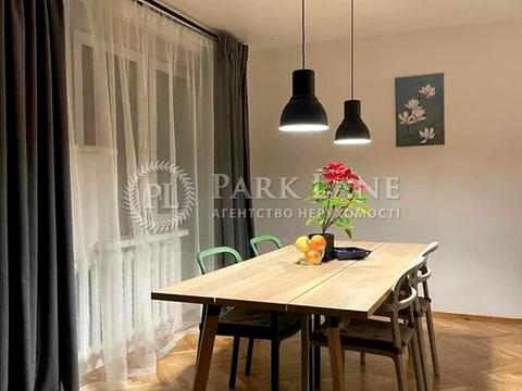 квартира за адресою Хорива вул., 50