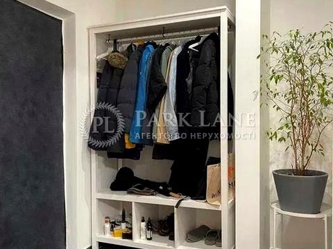 квартира за адресою Хорива вул., 50