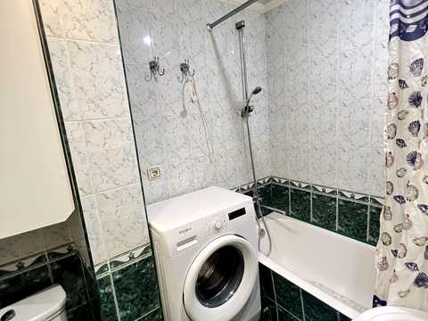 квартира по адресу Жмеринская ул., 4