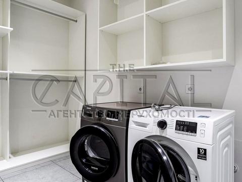 будинок за адресою Київ, Лютнева вул.