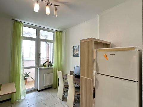 квартира по адресу Семьи Кульженков ул. (Дегтяренко Петра), 35