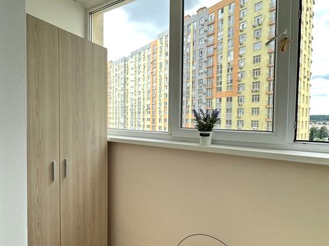 квартира по адресу Семьи Кульженков ул. (Дегтяренко Петра), 35