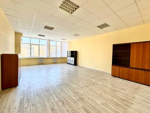 комерційна за адресою Генерала Алмазова вул. (Кутузова), 18/7