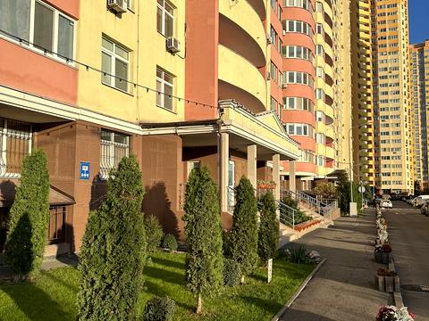 квартира по адресу Семьи Кульженков ул. (Дегтяренко Петра), 35