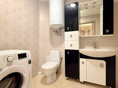 квартира за адресою Василя Сухомлинського вул., 14