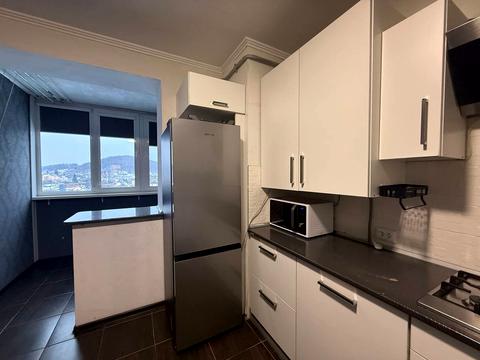 квартира за адресою Василя Сухомлинського вул., 14