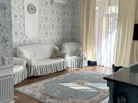 дом по адресу Харківського метрополітену