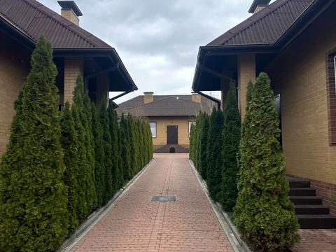 дом по адресу Харківського метрополітену