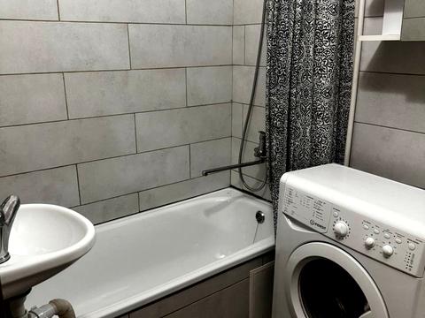 квартира за адресою Василя Червонія вул. (Гагаріна), 45