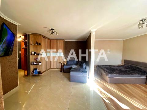 квартира за адресою Богдана Хмельницького вул., 1