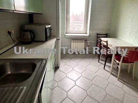 квартира за адресою Автозаводська вул., 5