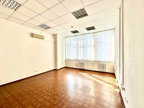 комерційна за адресою Генерала Алмазова вул. (Кутузова), 18/7