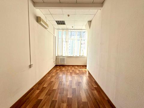 комерційна за адресою Генерала Алмазова вул. (Кутузова), 18/7