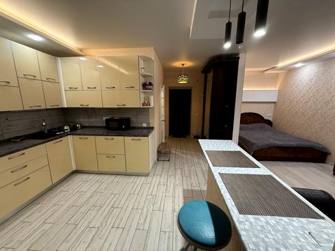 квартира за адресою Героїв Небесної Сотні просп., 18/8