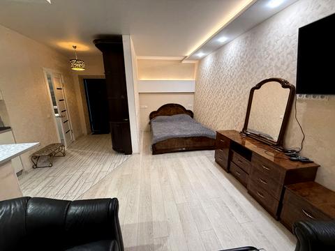 квартира за адресою Героїв Небесної Сотні просп., 18/8