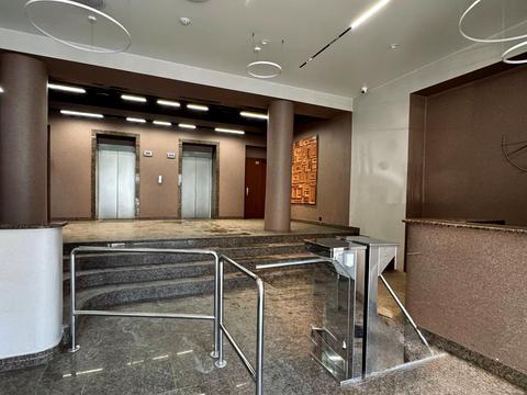 коммерческая по адресу Генерала Алмазова ул. (Кутузова), 18/7