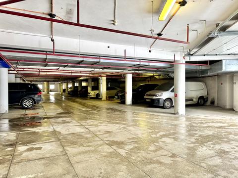 паркоместо по адресу Отакара Яроша пер., 16