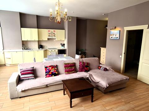 квартира за адресою Київ, Оболонська набережна вул., 1, к2