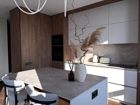 квартира за адресою Зарічна вул., 4