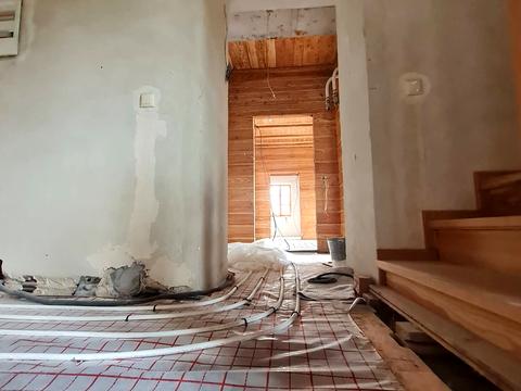 комерційна за адресою Лесі Українки вул., 21