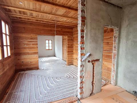 комерційна за адресою Лесі Українки вул., 21