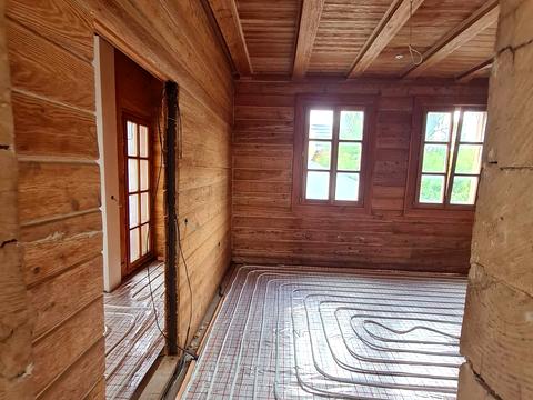 комерційна за адресою Лесі Українки вул., 21