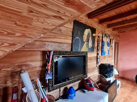 комерційна за адресою Лесі Українки вул., 21