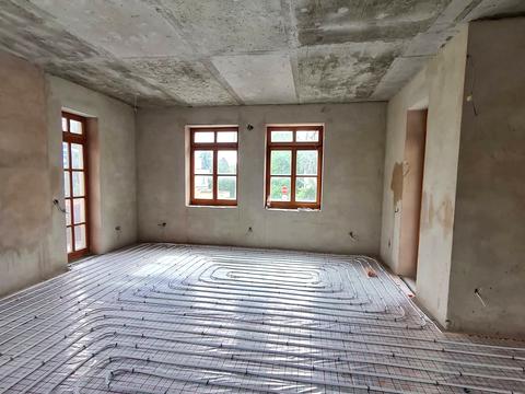 комерційна за адресою Лесі Українки вул., 21