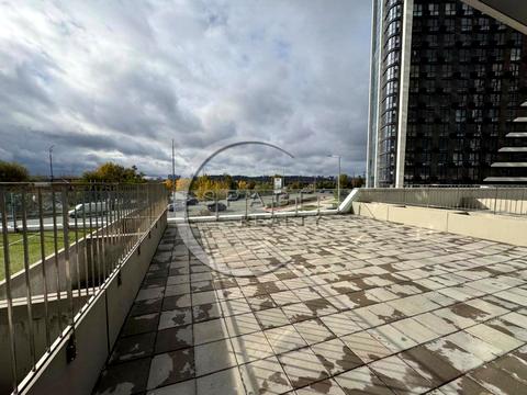 коммерческая по адресу Дніпровська набережна, 15К