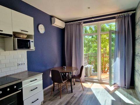 квартира за адресою Італійський бульв., 1г