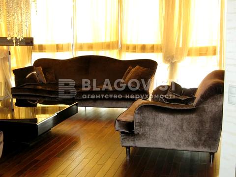 квартира по адресу Жилянская ул., 59