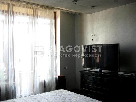 квартира по адресу Жилянская ул., 59