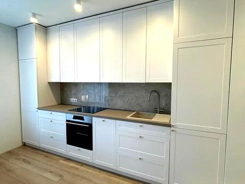 квартира за адресою Салютна вул., 2к1