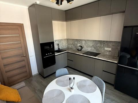 квартира за адресою Ревуцького вул., 54-Б