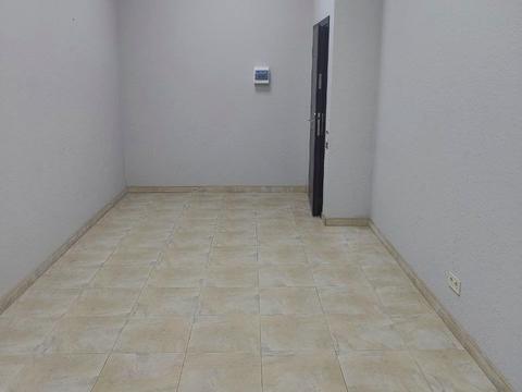 комерційна за адресою Боголюбова вул., 6