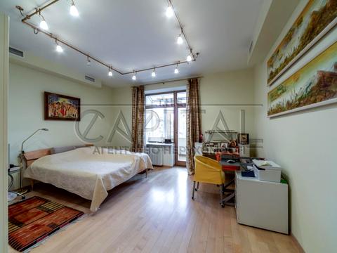 квартира за адресою Богдана Хмельницького вул., 80