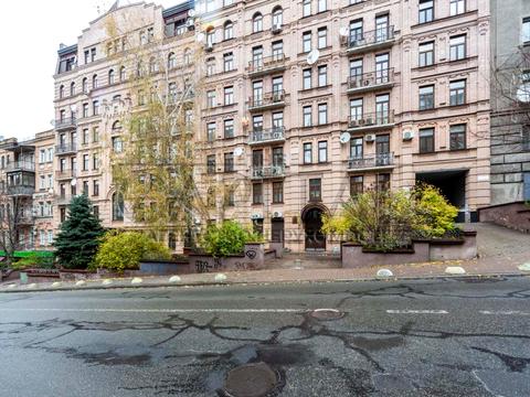 квартира за адресою Богдана Хмельницького вул., 80