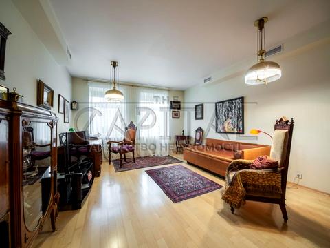 квартира за адресою Богдана Хмельницького вул., 80