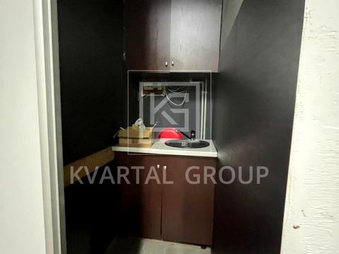 комерційна за адресою вул. Університетська, 2-Л