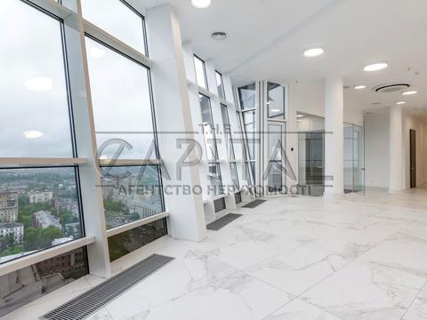 комерційна за адресою Євгена Коновальця вул. (Щорса), 23