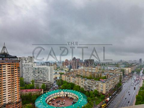 комерційна за адресою Євгена Коновальця вул. (Щорса), 23