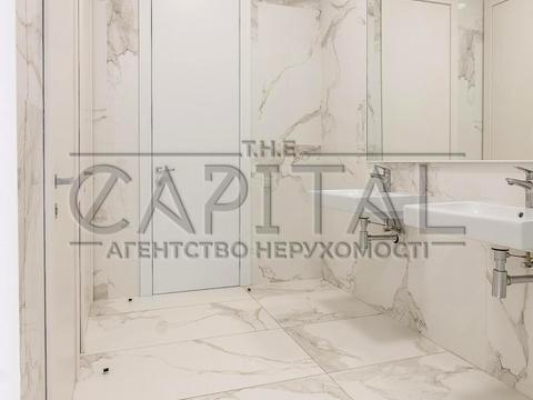 комерційна за адресою Євгена Коновальця вул. (Щорса), 23