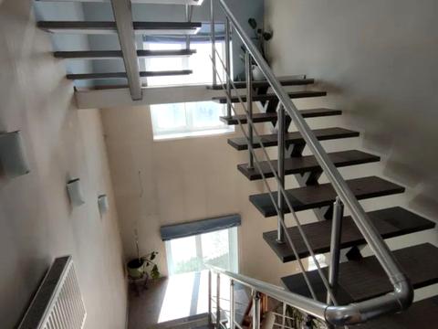 комерційна за адресою Мечникова вул., 4