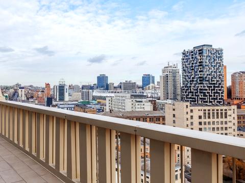 комерційна за адресою Велика Васильківська вул. (Червоноармійська), 2