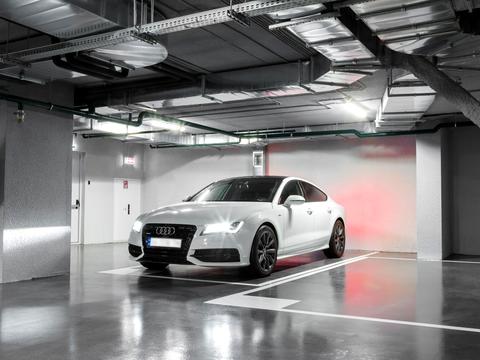 комерційна за адресою Велика Васильківська вул. (Червоноармійська), 2