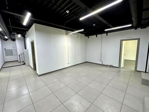 комерційна за адресою Вадима Гетьмана вул., 6