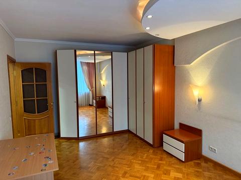 квартира за адресою Євгенія Єніна вул. (Бакуліна), 3б